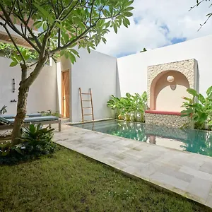 Luna Ola Berawa 5* Canggu